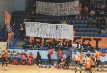 Mesaje adresate de suporteri către autoritățile locale